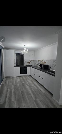 Inchiriez apartament 4 camere Lux - 6