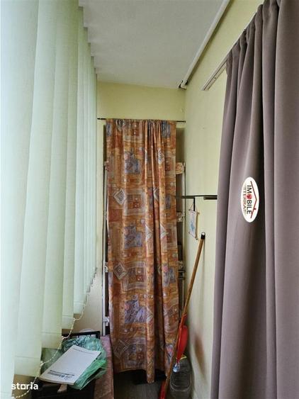 Apartament 3 camere decomandat cu pivnita de vanzare in Vasile Aaron - 3