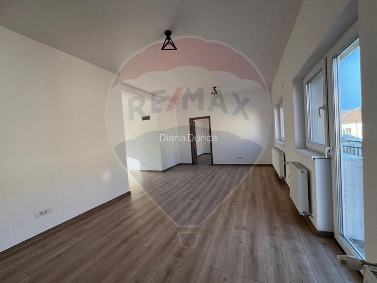 Spatiu pentru birouri de inchiriat in zona Olimpia- Judetean Timisoara Spatiu pentru birouri de inchiriat in zona Olimpia- Judetean Timisoara