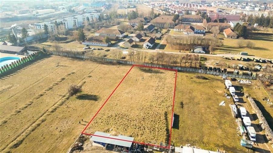 Teren intravilan, pe 3.500 mp, pozitie apreciabila, Grivitei, Brasov - 5