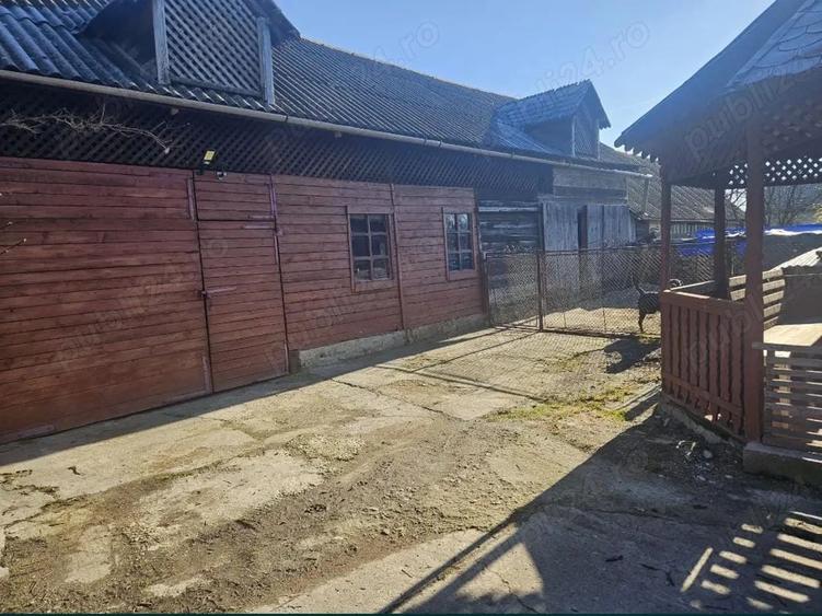 Vand sau schimb casa la Harau - 7