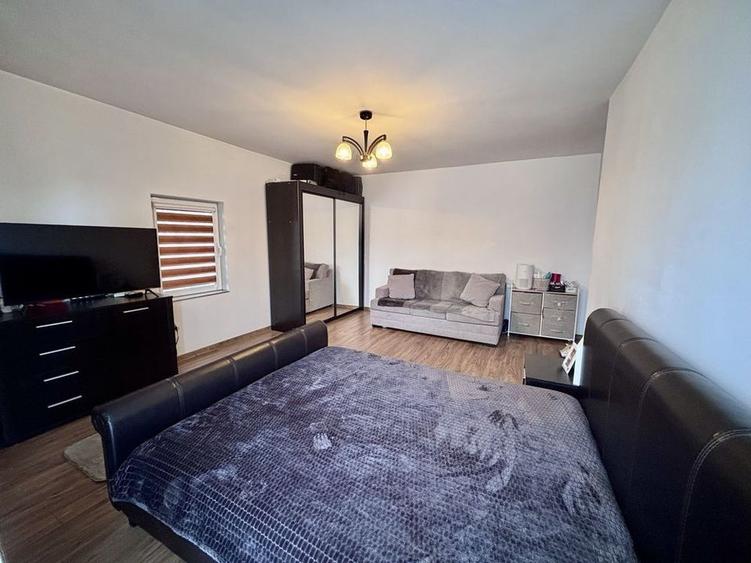 Vanzare Garsoniera Unirii / Metrou Timpuri Noi - 1