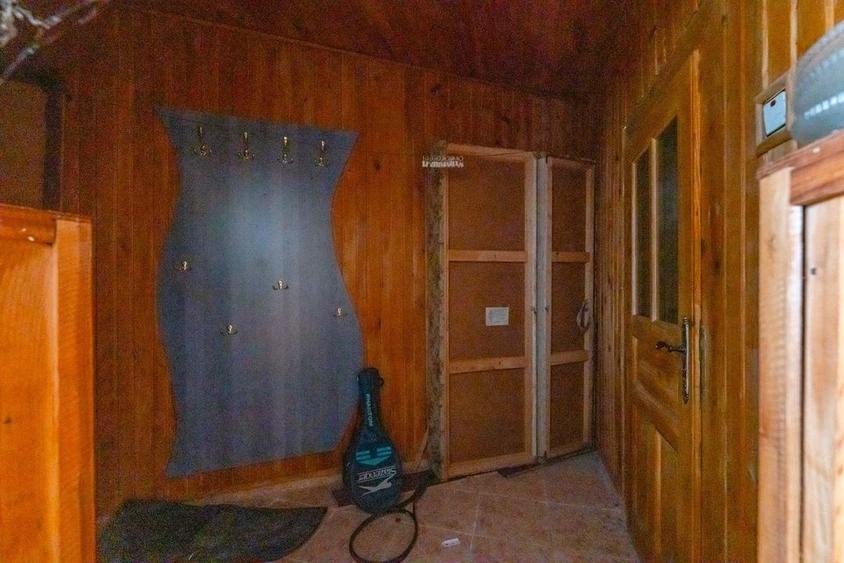 Casă individuală de renovare în Bod, Brașov - 14