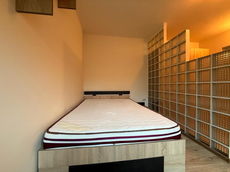 Ap. 1 camera - Facultatea de Mecanica - 5