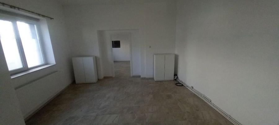 Spatiu de inchiriat in spate la Hala centrala, PRO TV .Ideal birouri . - 6