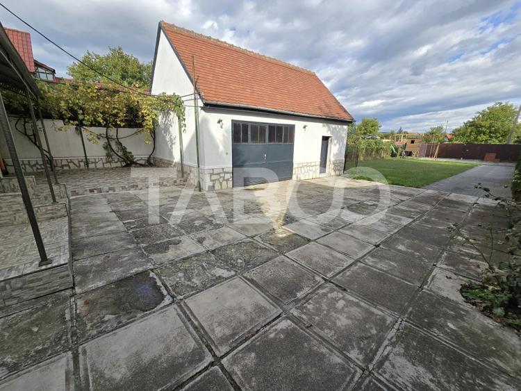 Casa individuala de vanzare 6 camere teren 650 garaj Piata Cluj Sibiu - 25