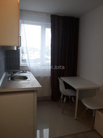 Garsoniera de inchiriat