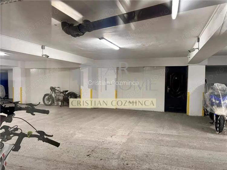 Apartament 3 camere, 2 locuri de parcare, centrala proprie, Vest