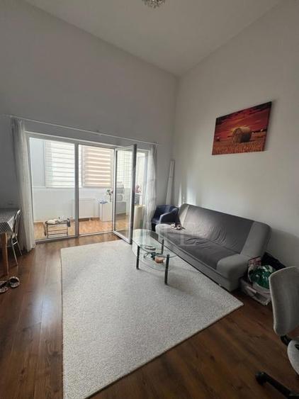 Apartament o camera în zona COMPLEX  DIANA - 3