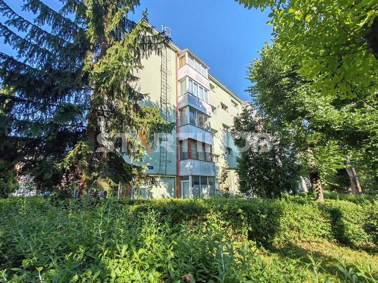 Apartament mobilat doua camere Piata Astra - 32