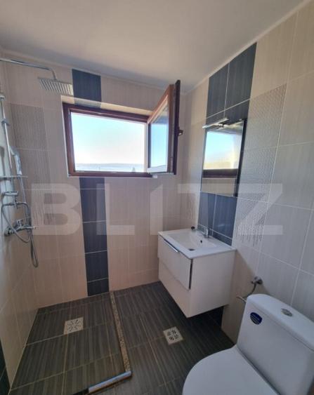 Casa individuala, 195 mp, 6300 mp teren, zona Jucu - 7