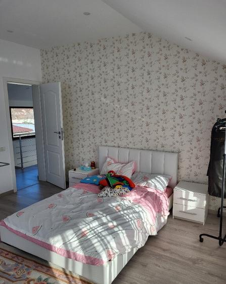 Casa de inchiriat - 16