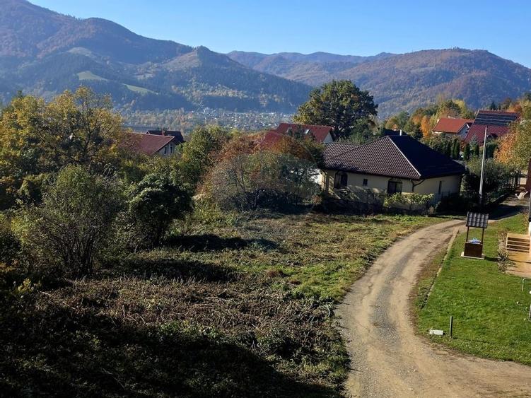 Casă / Vilă cu 5 camere de vânzare - 40