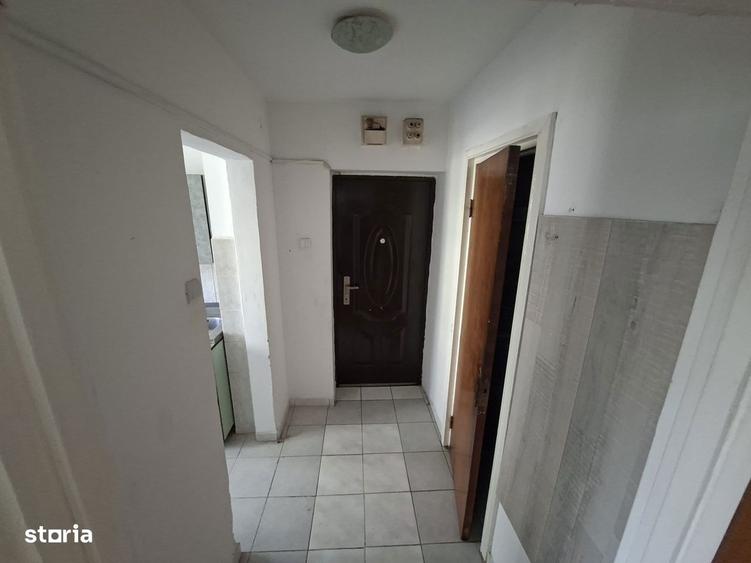 Sector 1-Parcul Bazilescu- 2 camere, etaj 1, bloc reabiltat, liber - 3