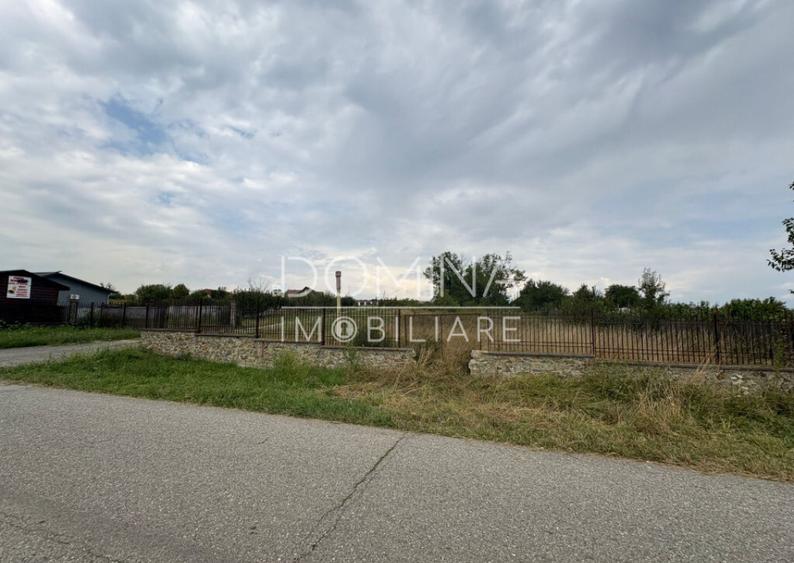 Teren 6800 mp - comuna Calnic - sat Calnic - 1