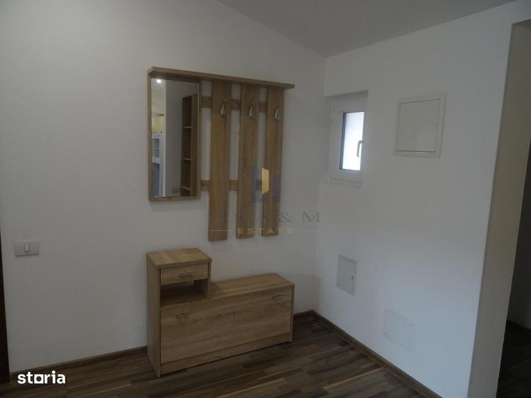 Apartament cu 2 camere, mobilat în P-ța Unirii