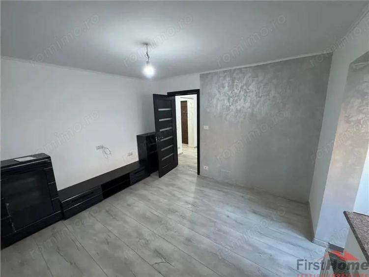 Ap 2 cam transf in 3 cam, zona Piata Moldovei, et 2 4,55 mp utili, renovat,CT - 6