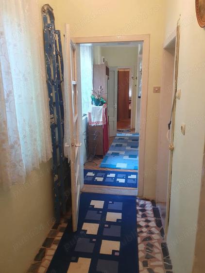 Duplex(curte comuna) ---Zona Centrala--- la pret de apartament - 5