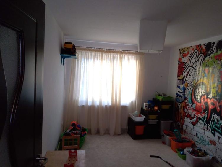 Casa de vanzare doua corpuri de cladire - 3