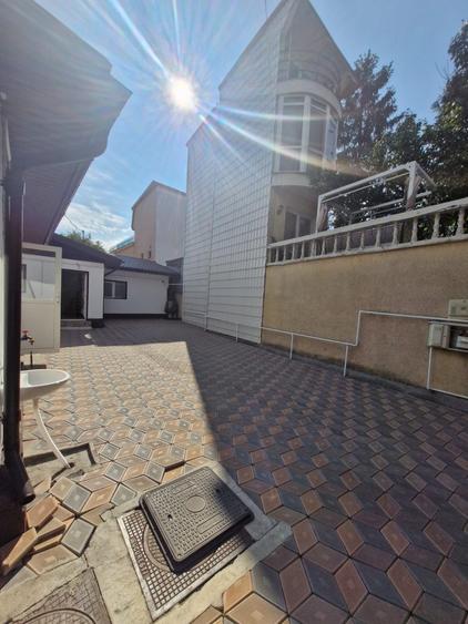 Casă cu teren  în Bucureștii Noi – potențial ridicat de investitie - 2