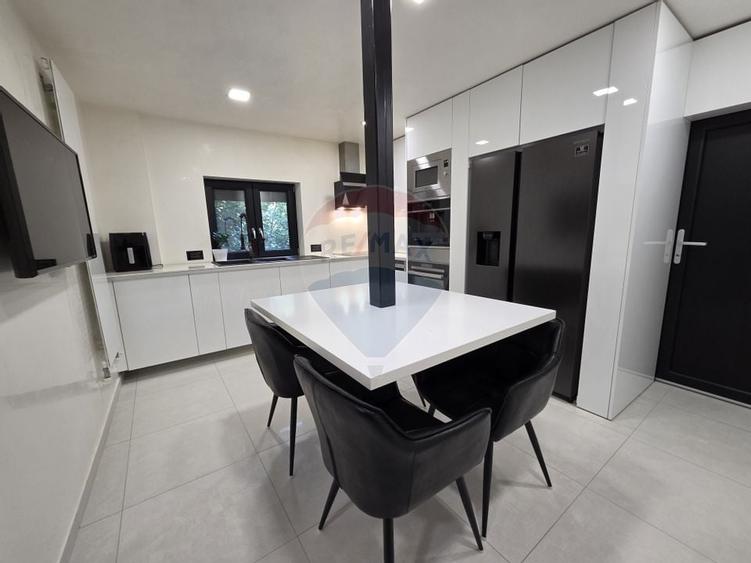 Apartament cu 3 camere etajul 1, zona Poienita - 6