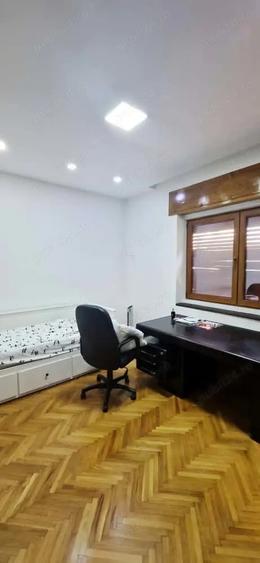 Inchiriere apartament cu trei camere vila Kisseleff - 10