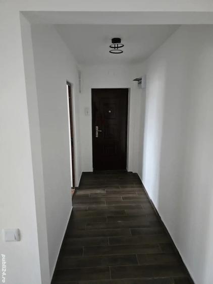 Vand apartament 2 camere - zona Hotel Select - 1