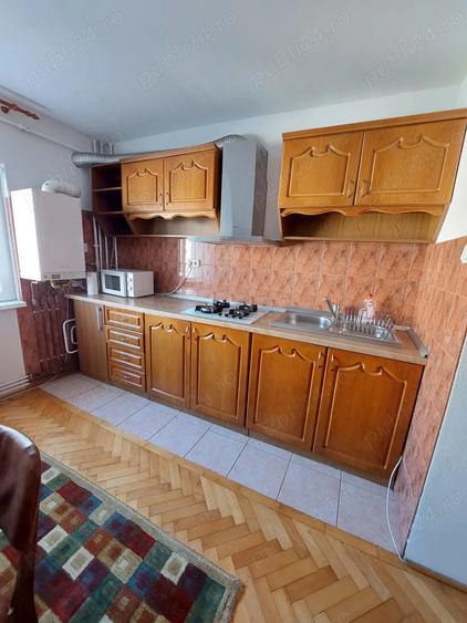 Inchiriez apartement de 2 camere - 5