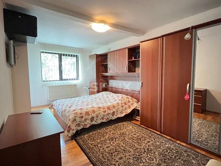 De vanzare vila 8 camere Sinaia - 5