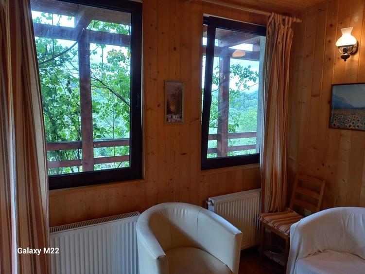 Bran, casa de vacanta + teren , Zona Club Vila Bran - 4