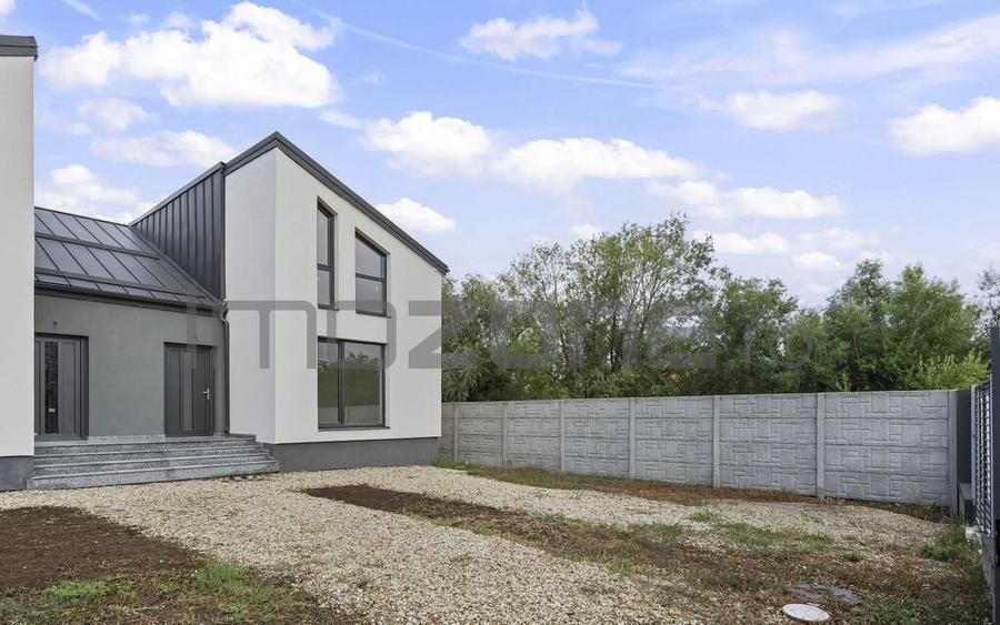 Duplex P+M, 195 mp utili Buftea, Str. Horia, langa lac - 2