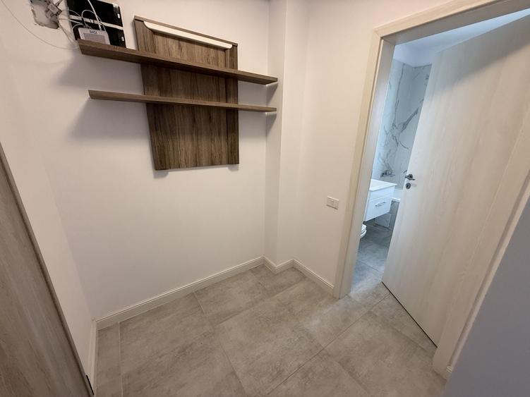 Apartament cu 2 camere semidecomandat, mobilat în Colentina