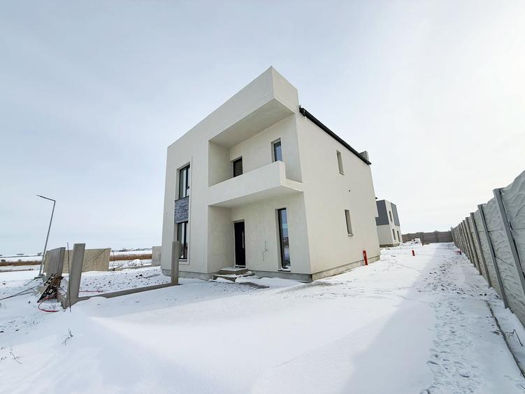 Vila Individuala / 4 Camere / 3 Bai / Incalzire Pardoseala / Teren 390 mp - 1