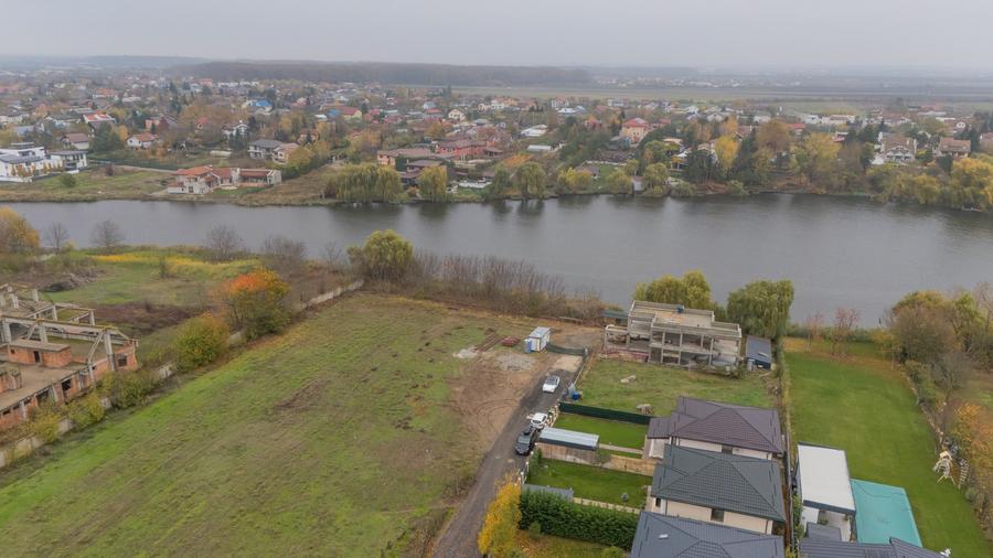 Vilă modernă cu vedere la lac, minicomplex inchis - 4