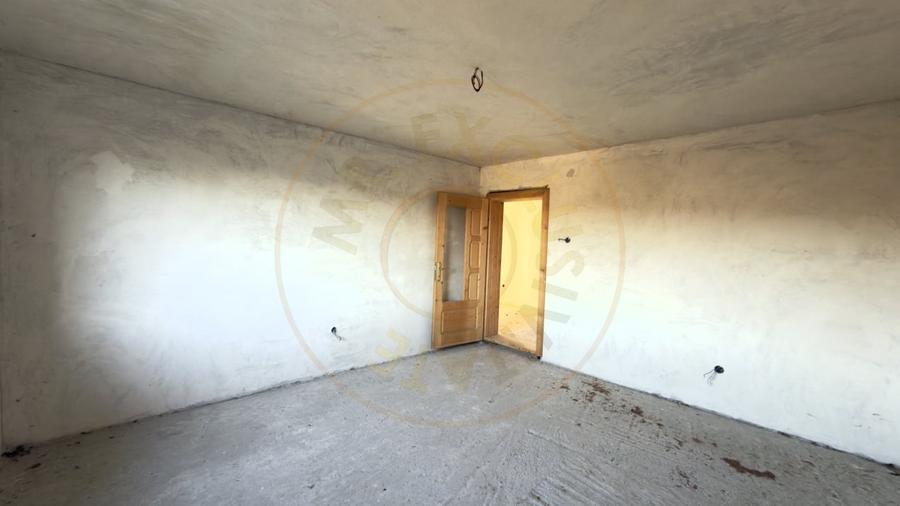 Casa generoasa cu teren de 1186 mp intravilan-Retevoiesti -Pietrosani-Arges! - 11