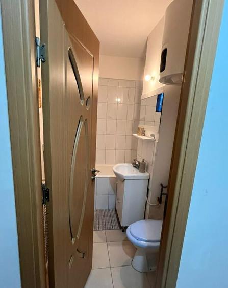 Bdul. Tineretului, vis - a- vis de Park, Apartament 2 camere. - 12