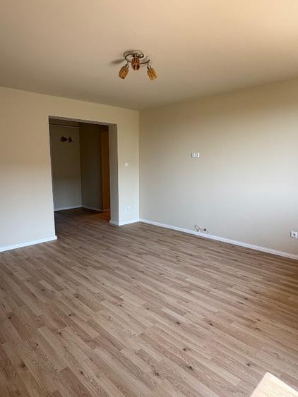 Apartament 3 camere etaj 3 - 8