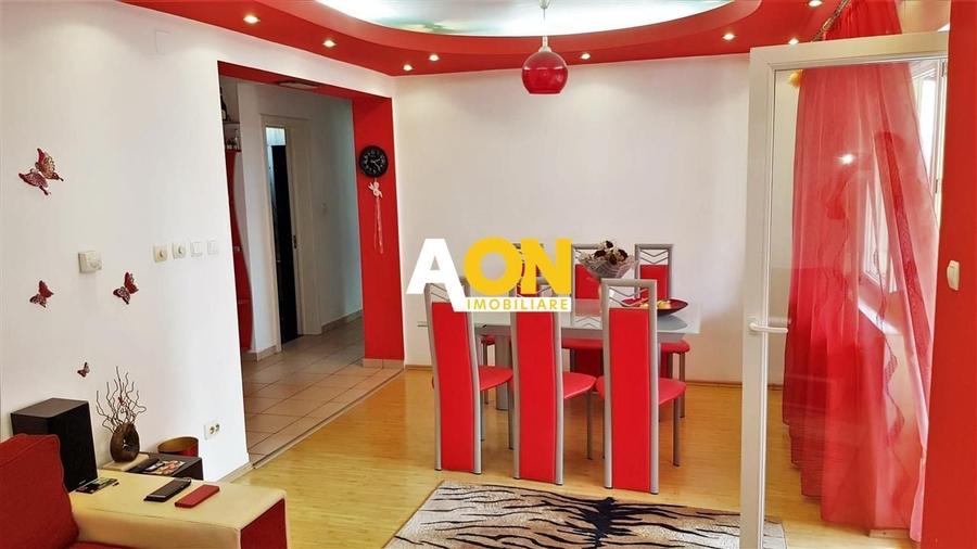 Apartament 4 camere, 78 mp utili, et.1, cu garaj si boxa - 2