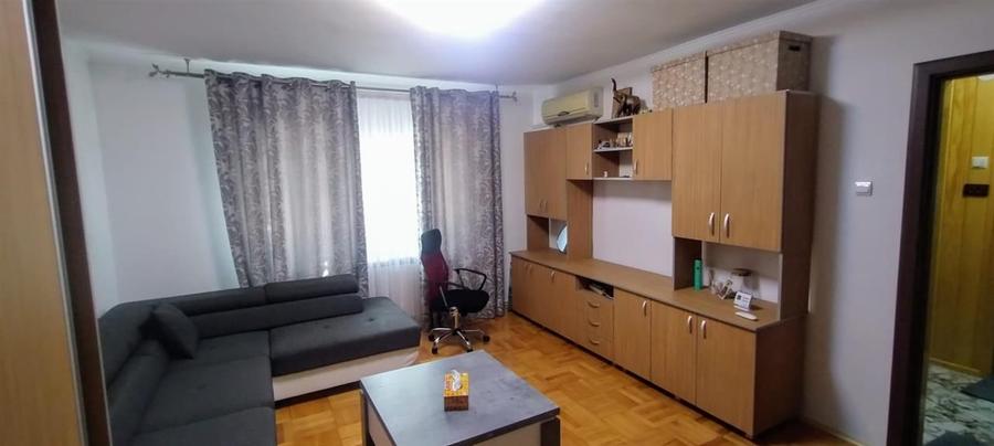 Garsoniera impecabila parter Unirii Nord - 2