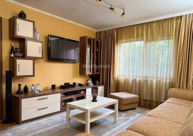 CET , apartament 3 camere , etaj 2/4 CET , apartament 3 camere , etaj 2/4