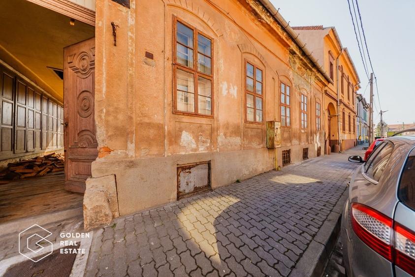 4 Camere la casă, 215mp+261mp teren, str Preparandiei - 33