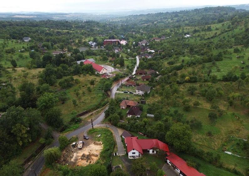 De vanzare casa din caramida cu teren zona Pensiun... - 8