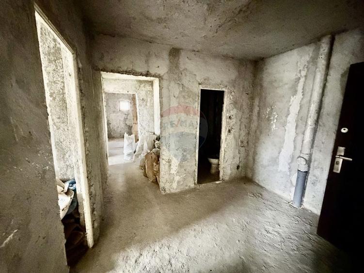 Apartament cu 4 camere - 1