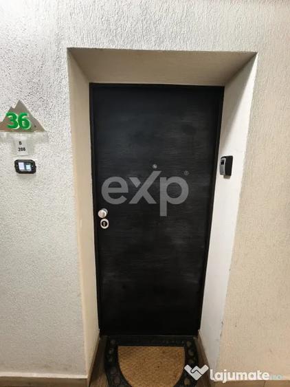 Apartament cu 5 camere decomandat în Poiana Brașov