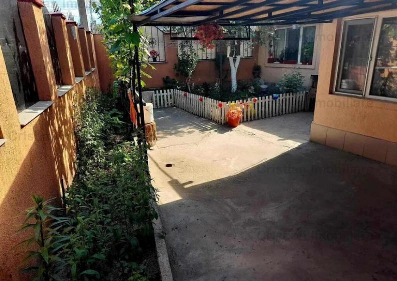 CARAMIDA, Casa zona Lacu Dulce, 4 camere, teren 250 mp - 3