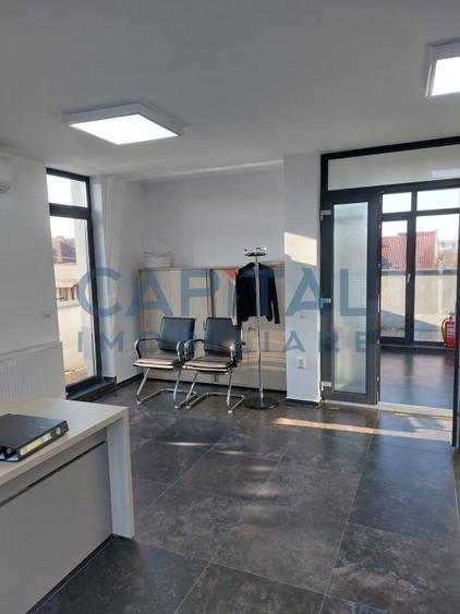 Casa individuala cu 2 unitati locative, ideala pentru locuinta sau birouri - 7