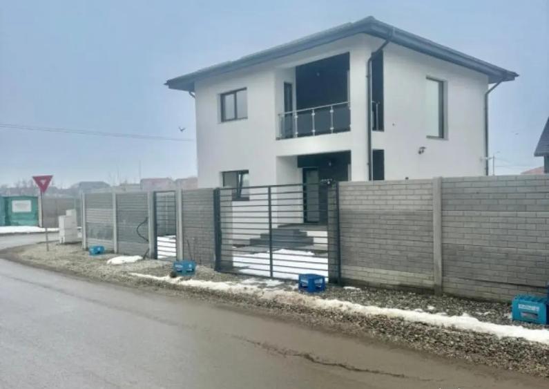 Vanzari Case / vile ILFOV - SUD BERCENI COMUNA - 1