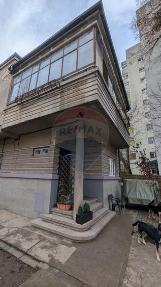 Vânzare Casă / Vilă cu 11 camere  în zona Iancului - 49