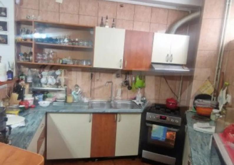 Casa in Centru Civic 4 camere , D +P+ E , PLUS SPATIU COMERC - 6