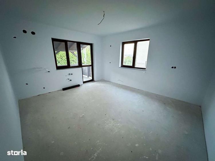 Casa Noua, Semifinisata, In Ipote?ti, Suceava, Loca?ie Perfecta - 4